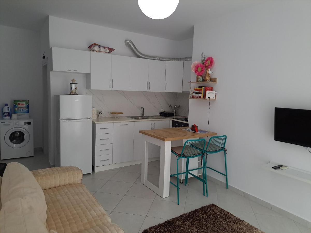 Apartament Aura Wlora Zewnętrze zdjęcie